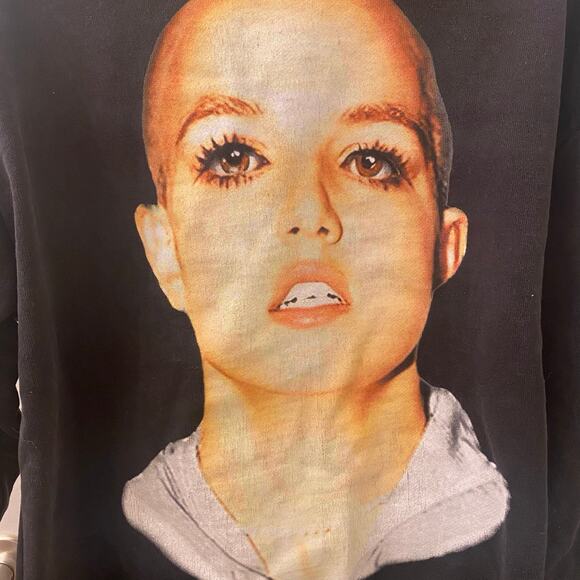 Marcel Zago Distressed Britney Spears Crewneck Sweatshirt Size Large - Picture 6 of 8